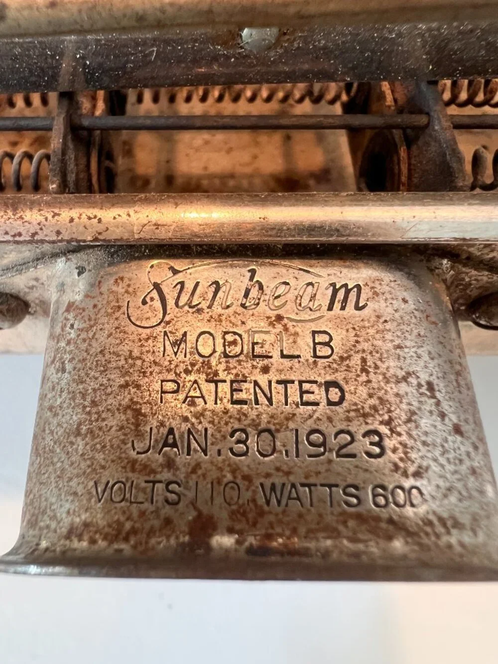 1920's Sunbeam Toaster - Works - Model B Electric Flip Toaster